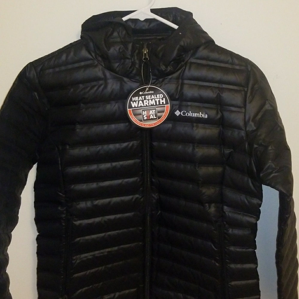 *NWT* Womens Columbia Puffy Jacket